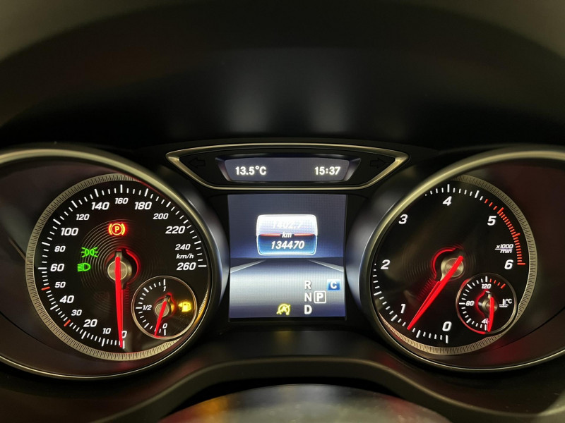 Photo 11 de l'offre de MERCEDES-BENZ GLA  220 d 7-G DCT Fascination à 17990€ chez VL Auto