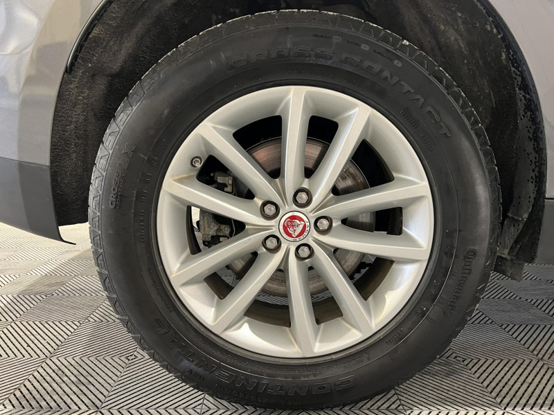 Photo 18 de l'offre de JAGUAR F-PACE  2.0 D - 180 ch AWD BVA8 Prestige à 18990€ chez VL Auto