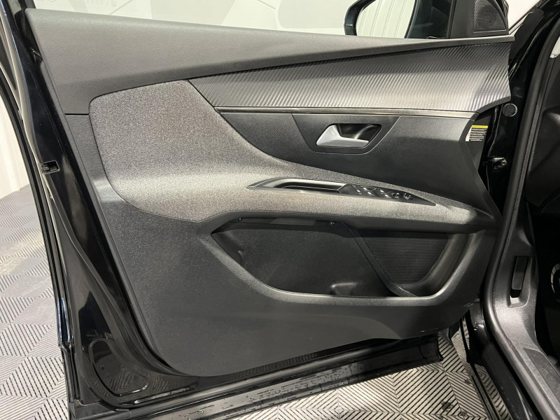 Photo 20 de l'offre de PEUGEOT 3008 BlueHDi 130ch S&S EAT8 Active Business à 14990€ chez VL Auto