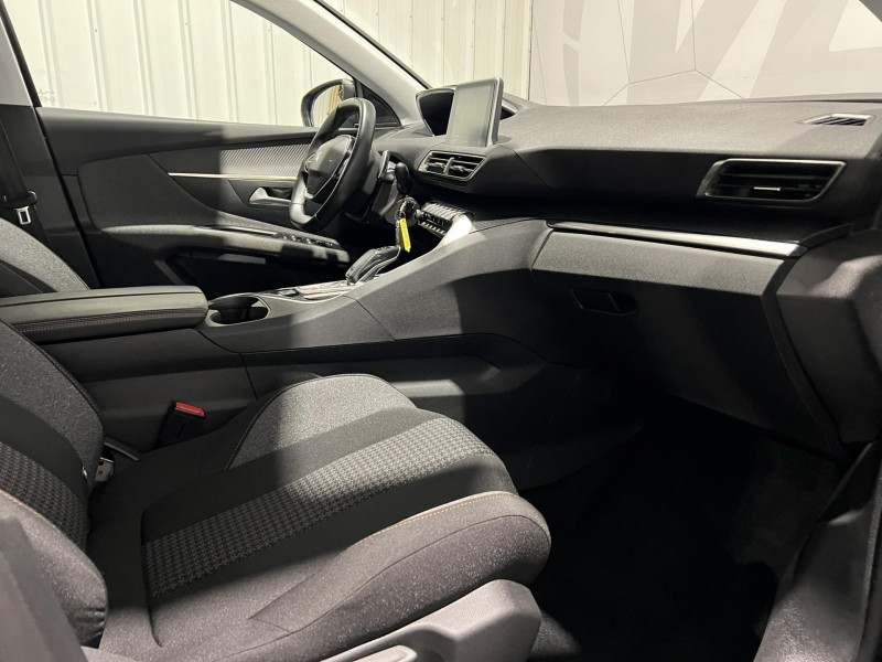 Photo 8 de l'offre de PEUGEOT 3008 BlueHDi 130ch S&S EAT8 Active Business à 14990€ chez VL Auto