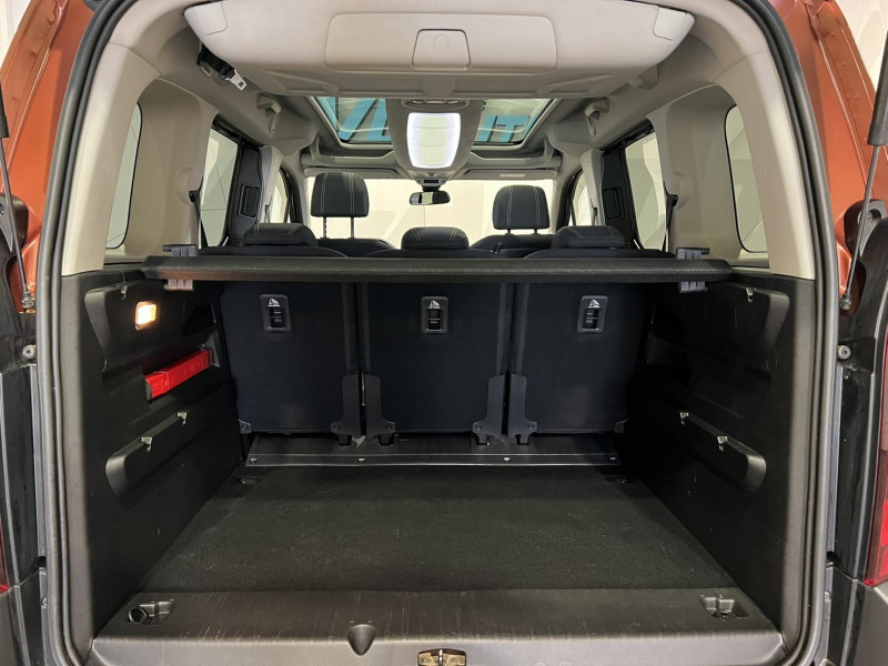 Photo 10 de l'offre de PEUGEOT RIFTER Standard BlueHDi 130 S&S BVM6 5pl GT à 19990€ chez VL Auto