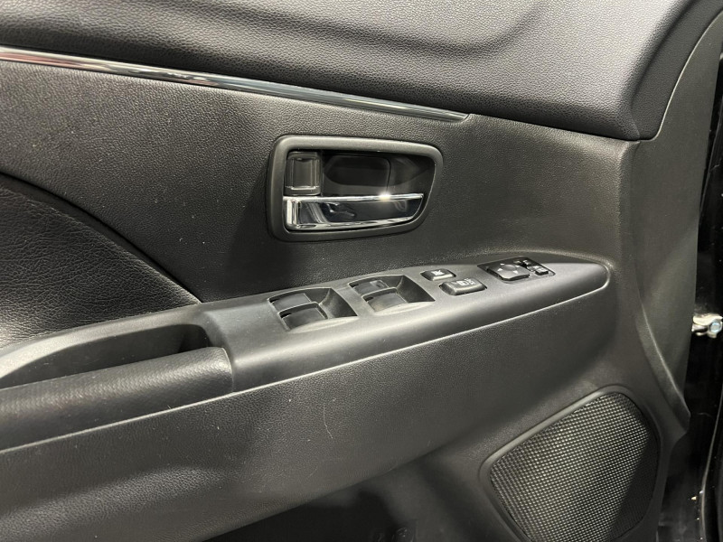 Photo 21 de l'offre de MITSUBISHI ASX  1.6 DI-D ClearTec 115ch 4x4 S-Style à 12990€ chez VL Auto