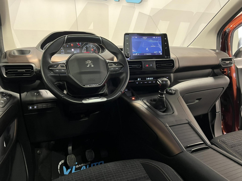 Photo 14 de l'offre de PEUGEOT RIFTER Standard BlueHDi 130 S&S BVM6 5pl GT à 19990€ chez VL Auto