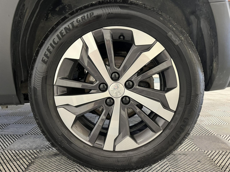 Photo 19 de l'offre de PEUGEOT RIFTER Standard BlueHDi 130 S&S BVM6 5pl GT à 19990€ chez VL Auto