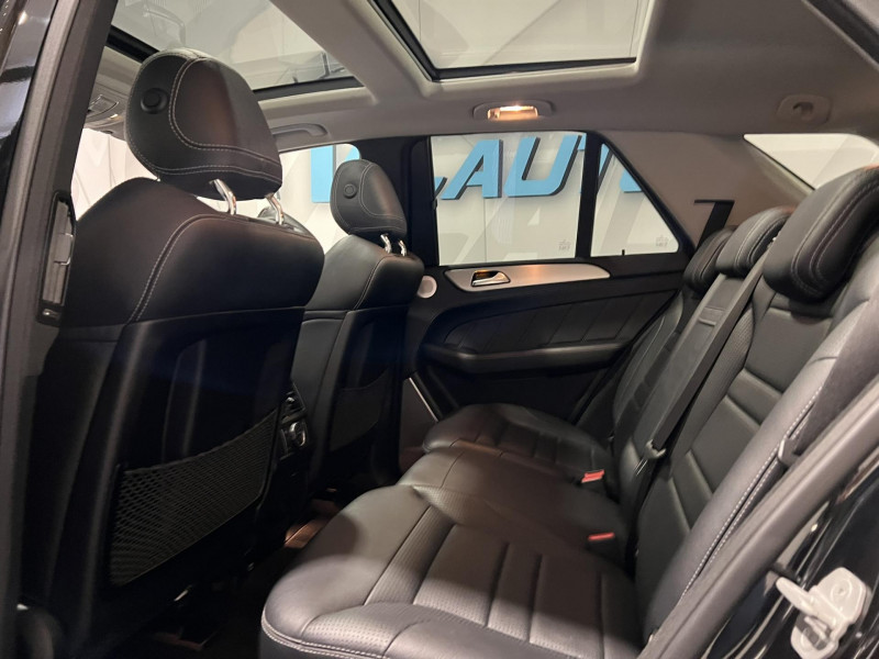 Photo 8 de l'offre de MERCEDES-BENZ CLASSE M ML 63 AMG 4MATIC bva pack performance AMG 558 CV à 39990€ chez VL Auto