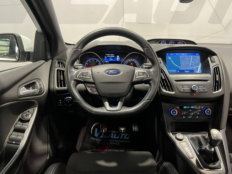 Photo 26 de l'offre de FORD FOCUS 2.3 EcoBoost 350 S&S RS à 26490€ chez VL Auto