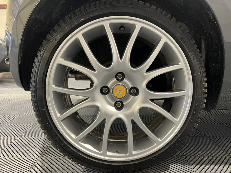 Photo 17 de l'offre de FIAT 500  1.2 8V 69 ch Lounge à 7490€ chez VL Auto