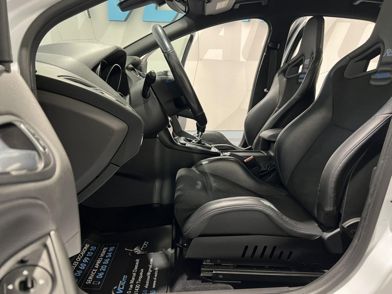 Photo 6 de l'offre de FORD FOCUS 2.3 EcoBoost 350 S&S RS à 26490€ chez VL Auto