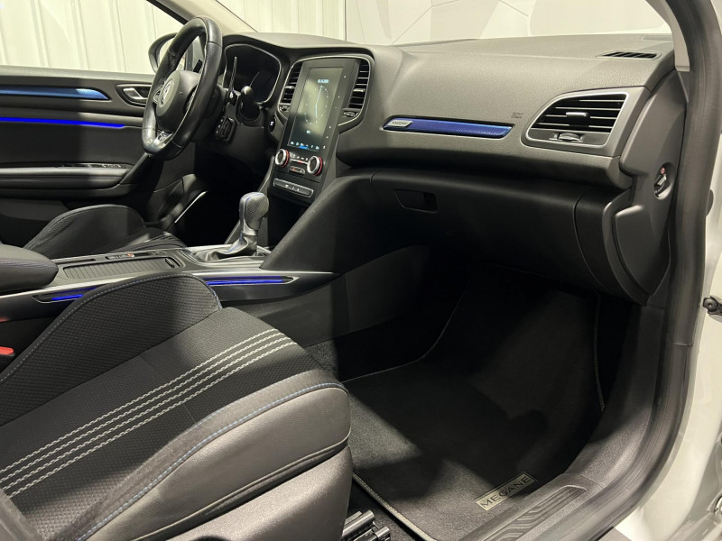 Photo 8 de l'offre de RENAULT Megane Estate dCi 165 Energy EDC GT à 16990€ chez VL Auto