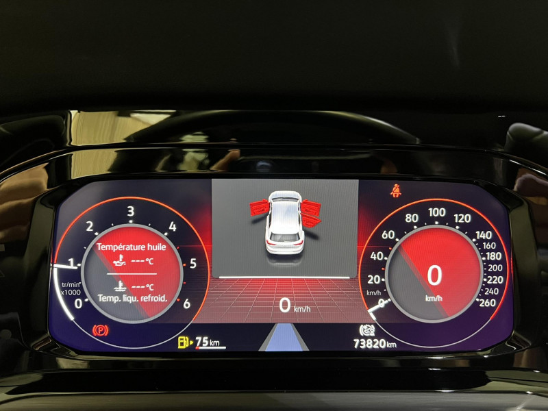 Photo 11 de l'offre de VOLKSWAGEN GOLF 2.0 TDI SCR 116 BVM6 STYLE à 23490€ chez VL Auto
