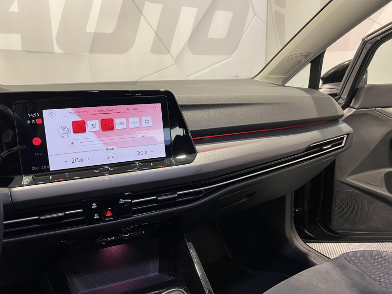 Photo 12 de l'offre de VOLKSWAGEN GOLF 2.0 TDI SCR 116 BVM6 STYLE à 23490€ chez VL Auto