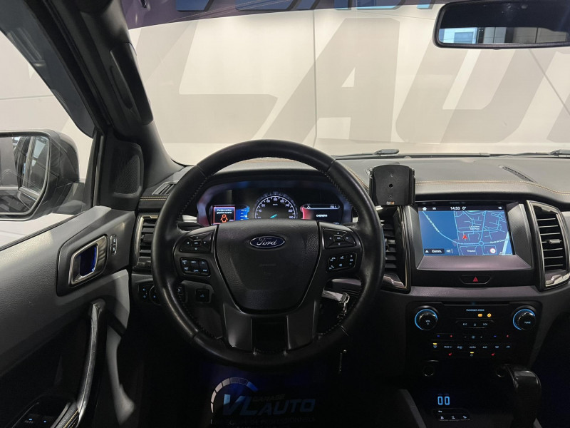 Photo 14 de l'offre de FORD RANGER DOUBLE CABINE 3.2 TDCi 200 4X4 BVA6 WILDTRAK à 28990€ chez VL Auto