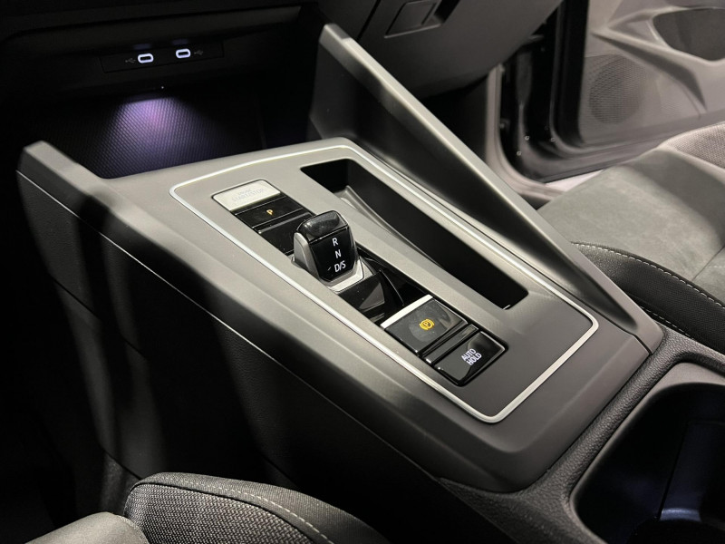 Photo 13 de l'offre de VOLKSWAGEN GOLF 2.0 TDI SCR 150 DSG7 Style à 21990€ chez VL Auto