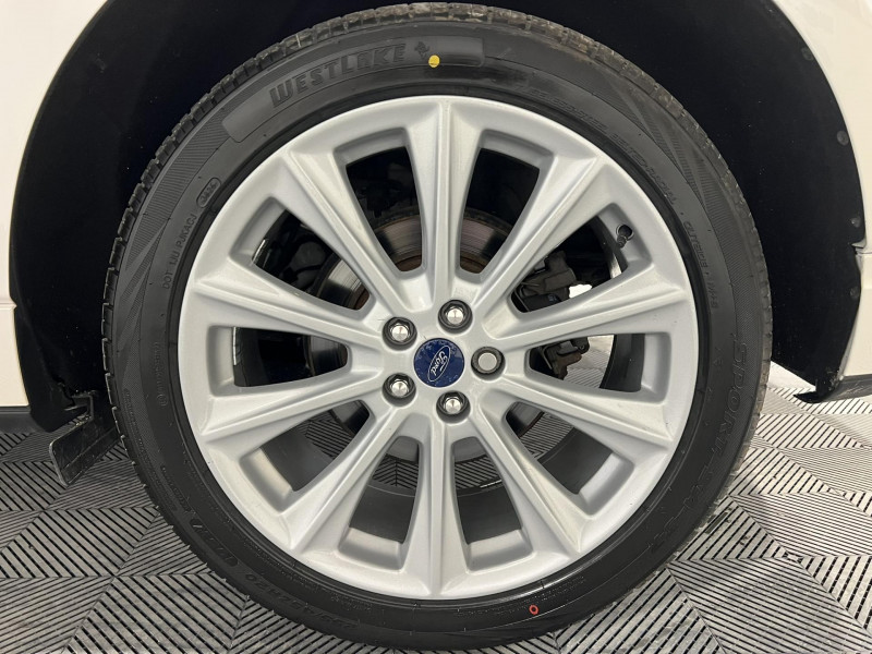 Photo 18 de l'offre de FORD EDGE 2.0 TDCi 210 Powershift Intelligent AWD Vignale à 21990€ chez VL Auto