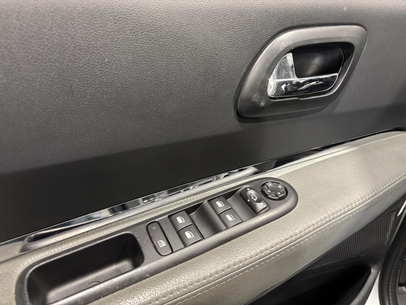 Photo 20 de l'offre de PEUGEOT 3008  1.6 BlueHDi 115ch S&S BVM6 Style à 9990€ chez VL Auto