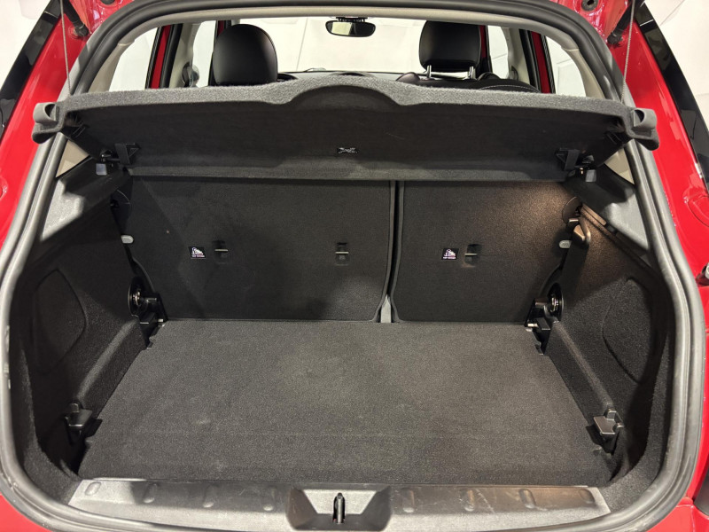 Photo 14 de l'offre de MINI MINI 5 Portes Cooper 136 ch DKG7 Essential à 20490€ chez VL Auto