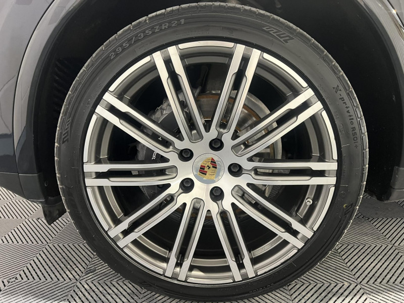 Photo 19 de l'offre de PORSCHE CAYENNE 3.0D V6 262 ch Tiptronic A à 35990€ chez VL Auto