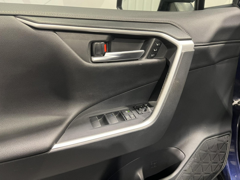 Photo 23 de l'offre de TOYOTA RAV 4 Hybride 218 ch 2WD Lounge à 26990€ chez VL Auto