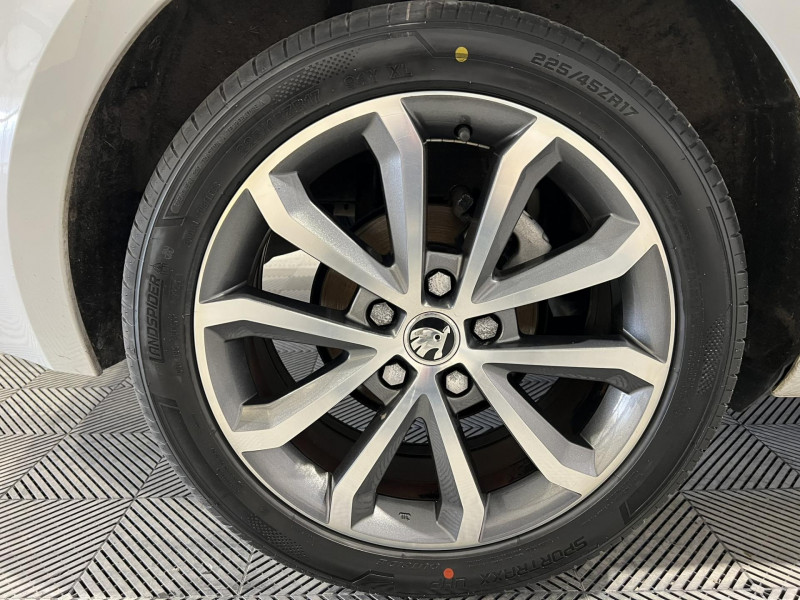 Photo 16 de l'offre de SKODA Octavia combi 1.6 TDI 116 ch CR FAP DSG7 Drive à 11990€ chez VL Auto