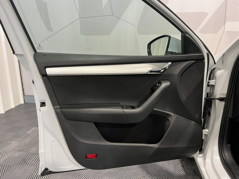 Photo 20 de l'offre de SKODA Octavia combi 1.6 TDI 116 ch CR FAP DSG7 Drive à 11990€ chez VL Auto