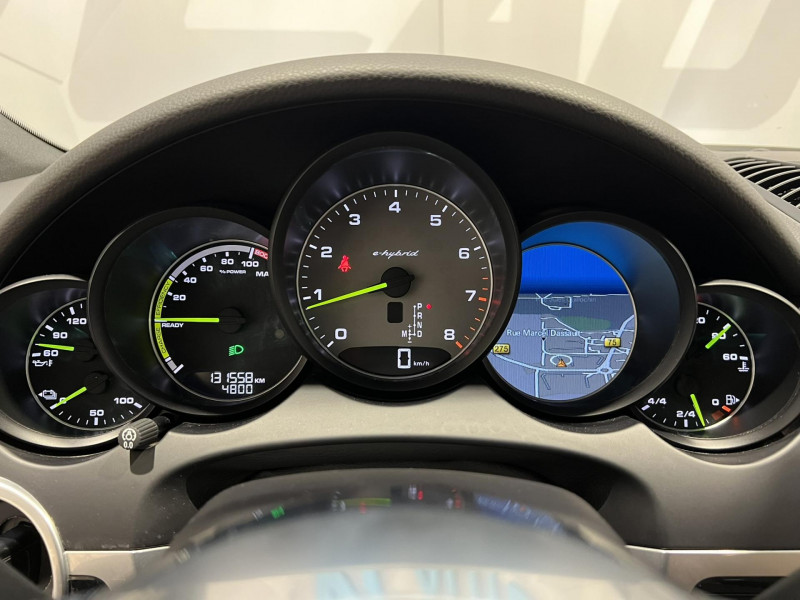 Photo 14 de l'offre de PORSCHE CAYENNE 3.0 V6 416 ch S E-Hybrid Tiptronic BVA à 33490€ chez VL Auto