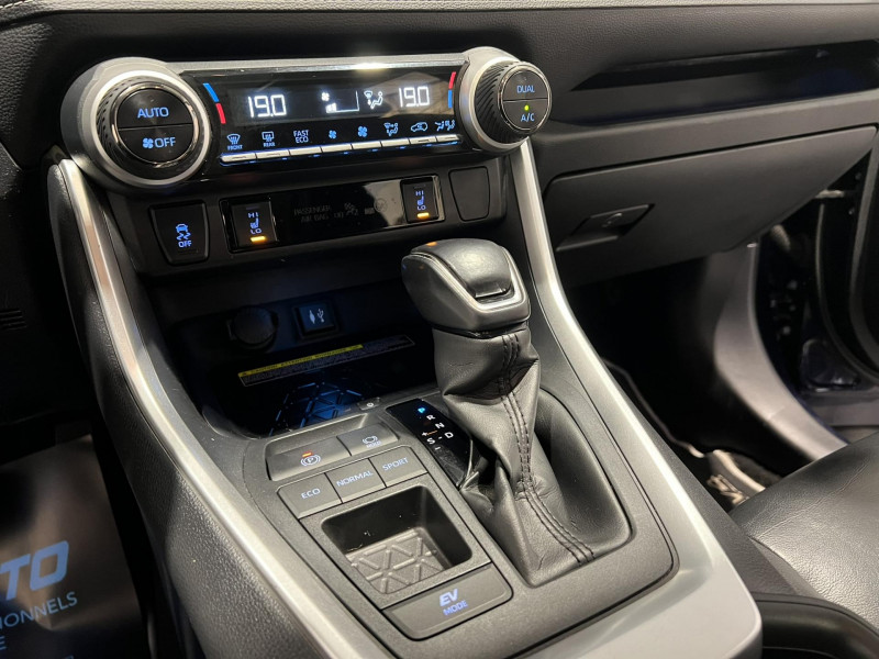 Photo 13 de l'offre de TOYOTA RAV 4 Hybride 218 ch 2WD Lounge à 26990€ chez VL Auto