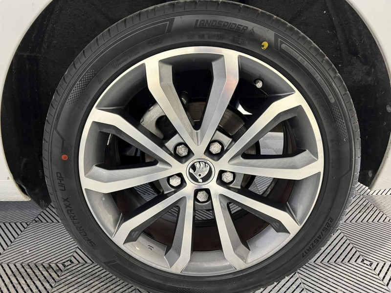 Photo 17 de l'offre de SKODA Octavia combi 1.6 TDI 116 ch CR FAP DSG7 Drive à 11990€ chez VL Auto