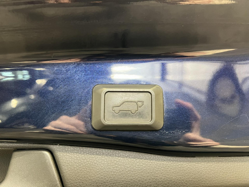 Photo 20 de l'offre de TOYOTA RAV 4 Hybride 218 ch 2WD Lounge à 26990€ chez VL Auto