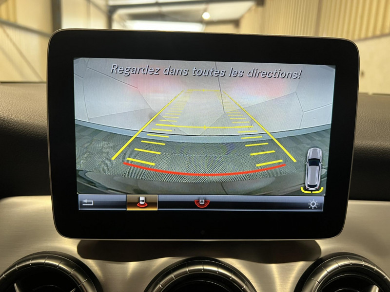 Photo 20 de l'offre de MERCEDES-BENZ CLA 180 Fascination à 17990€ chez VL Auto