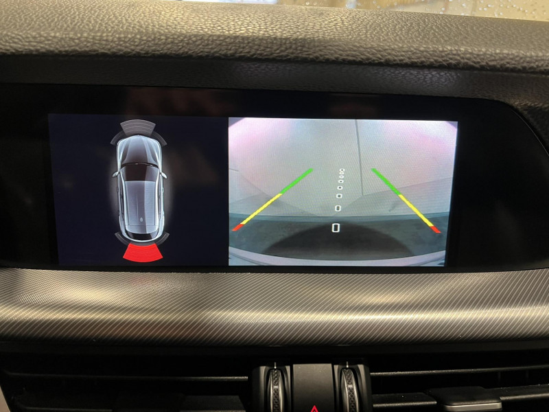Photo 22 de l'offre de ALFA ROMEO STELVIO  2.2 210 ch Q4 AT8 Veloce à 29990€ chez VL Auto