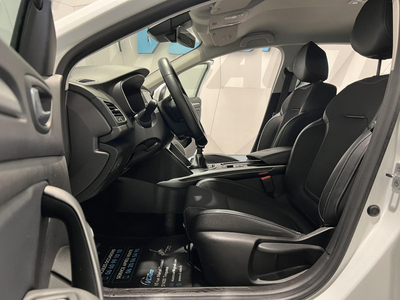 Photo 6 de l'offre de RENAULT MEGANE Blue dCi 115 - 20 Intens à 16490€ chez VL Auto
