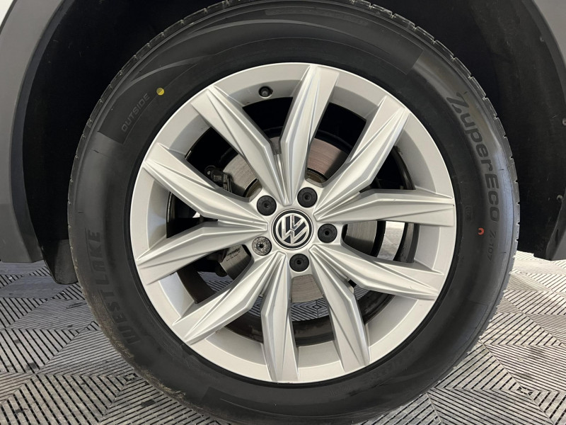 Photo 18 de l'offre de VOLKSWAGEN TIGUAN  2.0 TDI 150 DSG7 4Motion Carat à 21490€ chez VL Auto