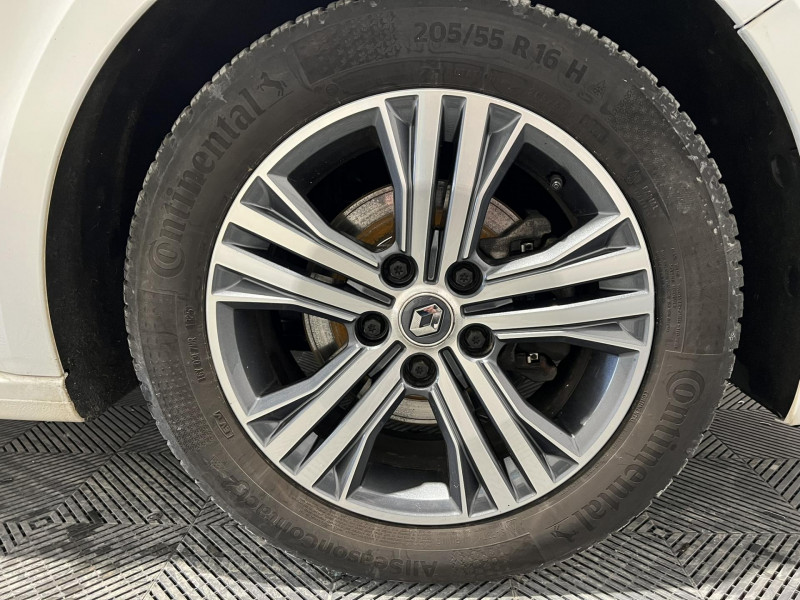 Photo 15 de l'offre de RENAULT MEGANE Blue dCi 115 - 20 Intens à 16490€ chez VL Auto