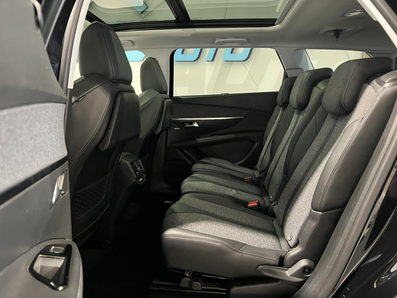 Photo 9 de l'offre de PEUGEOT 5008  BlueHDi 130ch S&S EAT8 Allure 7 PLACES à 19990€ chez VL Auto