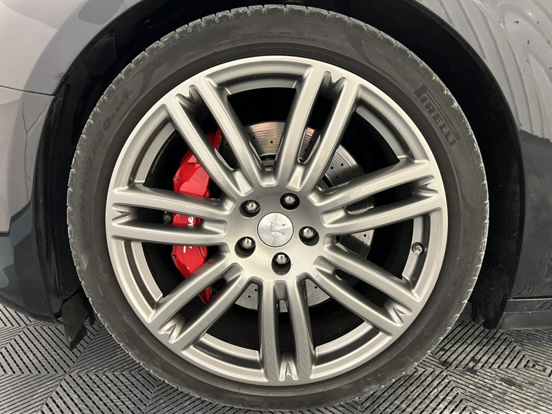 Photo 19 de l'offre de MASERATI GHIBLI 3.0 V6 275 D BVA à 26490€ chez VL Auto