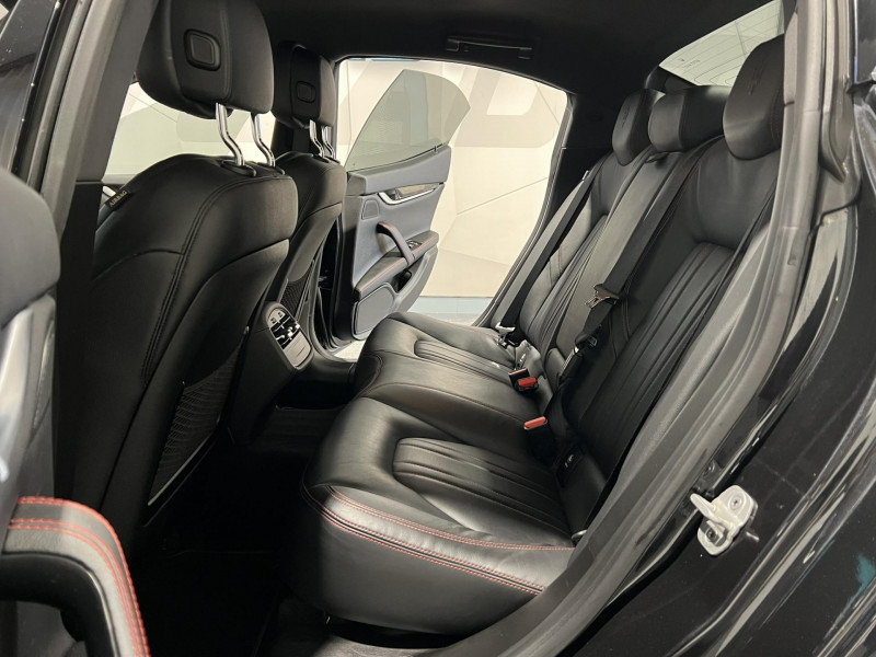Photo 9 de l'offre de MASERATI GHIBLI 3.0 V6 275 D BVA à 26490€ chez VL Auto