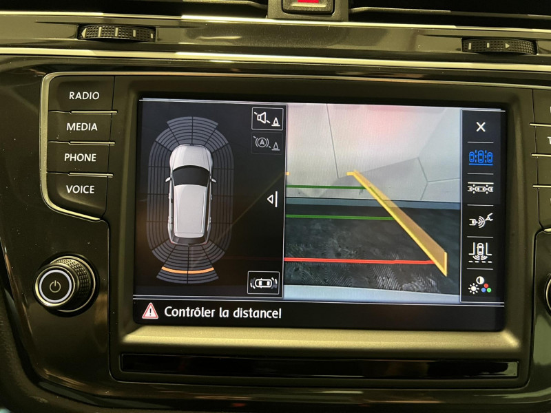 Photo 22 de l'offre de VOLKSWAGEN TIGUAN  2.0 TDI 150 DSG7 4Motion Carat à 21490€ chez VL Auto