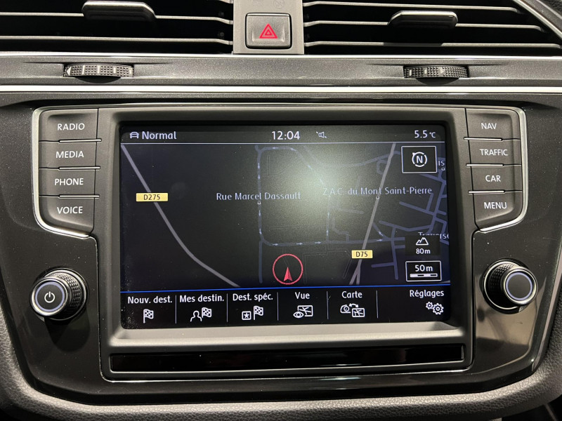 Photo 21 de l'offre de VOLKSWAGEN TIGUAN  2.0 TDI 150 DSG7 4Motion Carat à 21490€ chez VL Auto