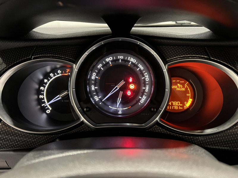 Photo 10 de l'offre de CITROEN DS3  THP 155 Sport Chic à 7490€ chez VL Auto