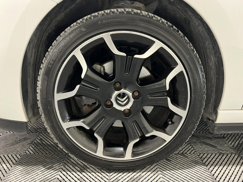 Photo 18 de l'offre de CITROEN DS3  THP 155 Sport Chic à 7490€ chez VL Auto