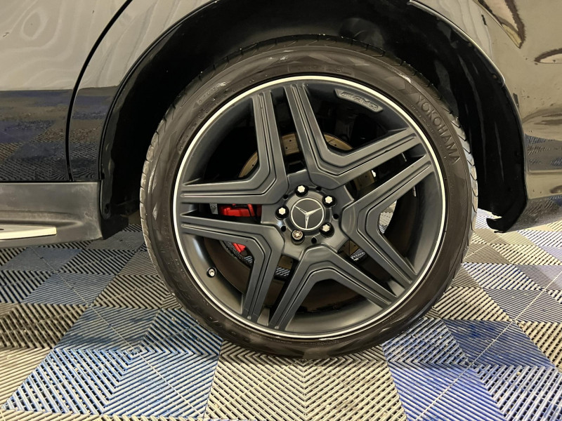 Photo 19 de l'offre de MERCEDES-BENZ CLASSE M ML 63 AMG 4MATIC bva pack performance AMG 558 CV à 39990€ chez VL Auto