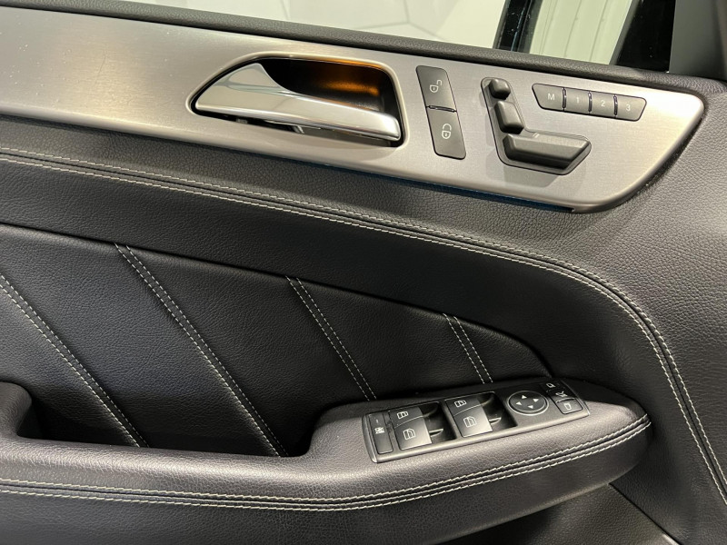 Photo 23 de l'offre de MERCEDES-BENZ CLASSE M ML 63 AMG 4MATIC bva pack performance AMG 558 CV à 39990€ chez VL Auto
