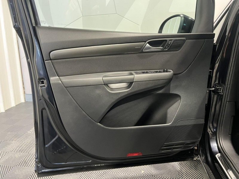 Photo 25 de l'offre de VOLKSWAGEN SHARAN 2.0 TDI 150 BlueMotion Technology DSG6 IQ.Drive 7 PLACES à 24990€ chez VL Auto