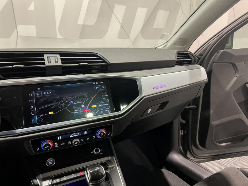 Photo 12 de l'offre de AUDI Q3  35 TDI 150 ch S tronic 7 Design Luxe à 27990€ chez VL Auto