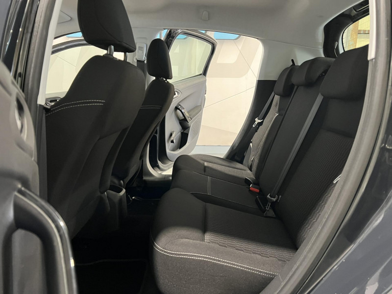 Photo 9 de l'offre de PEUGEOT 208  BlueHDi 100ch BVM6 Active à 11490€ chez VL Auto