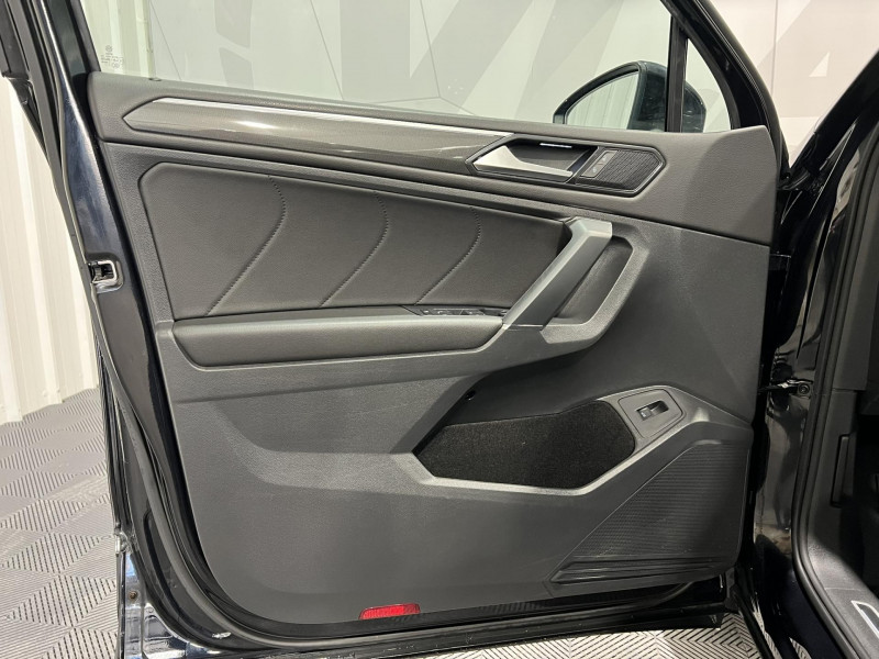 Photo 25 de l'offre de VOLKSWAGEN Tiguan Allspace 2.0 Bi-TDI 240 DSG7 4Motion First Edition 7 Places à 29990€ chez VL Auto