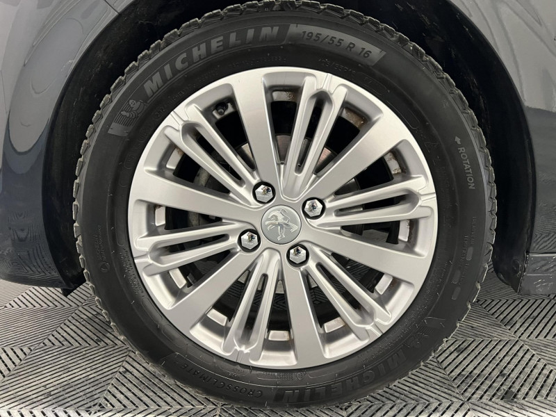 Photo 18 de l'offre de PEUGEOT 208  BlueHDi 100ch BVM6 Active à 11490€ chez VL Auto