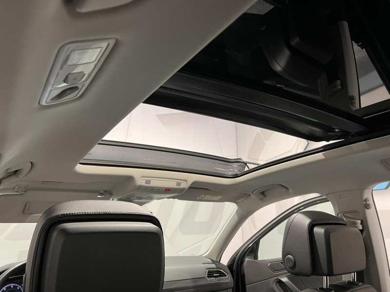Photo 15 de l'offre de VOLKSWAGEN Tiguan Allspace 2.0 Bi-TDI 240 DSG7 4Motion First Edition 7 Places à 29990€ chez VL Auto