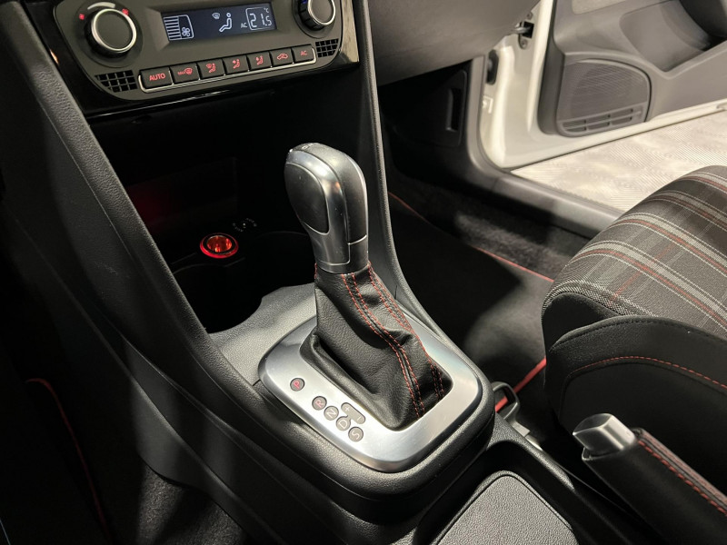 Photo 13 de l'offre de VOLKSWAGEN POLO 1.4 TSI 180 GTI DSG7 à 13490€ chez VL Auto
