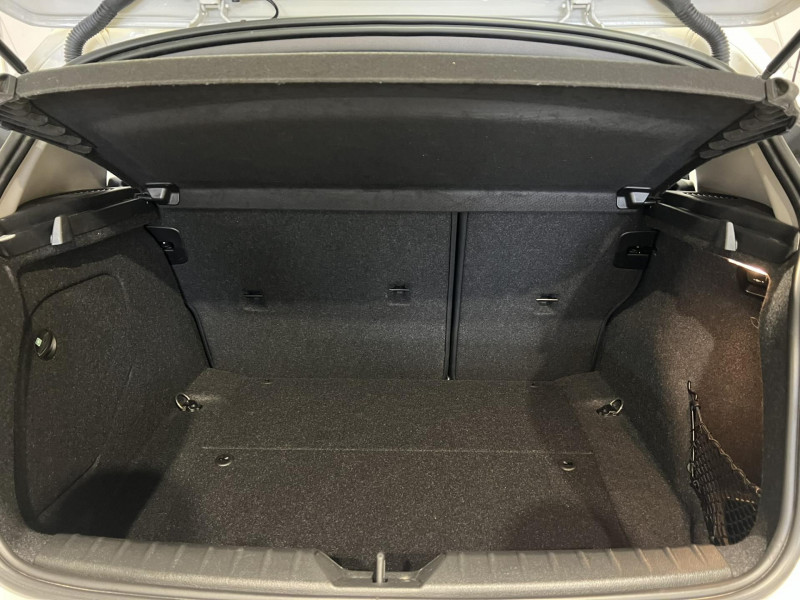 Photo 10 de l'offre de BMW SERIE 1 116i 109 ch F20 LCI Lounge à 13490€ chez VL Auto